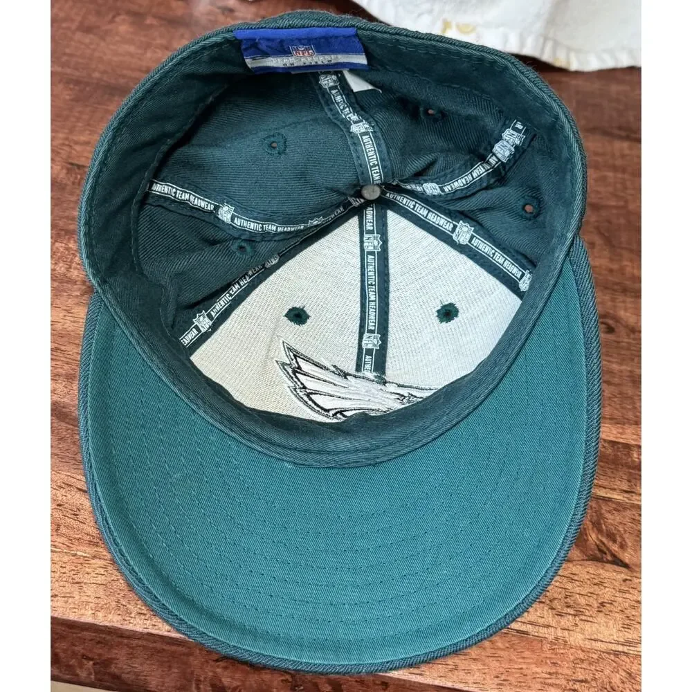 Reebok Philadelphia Eagles NFL Green Fitted Size 7 Hat Cap
